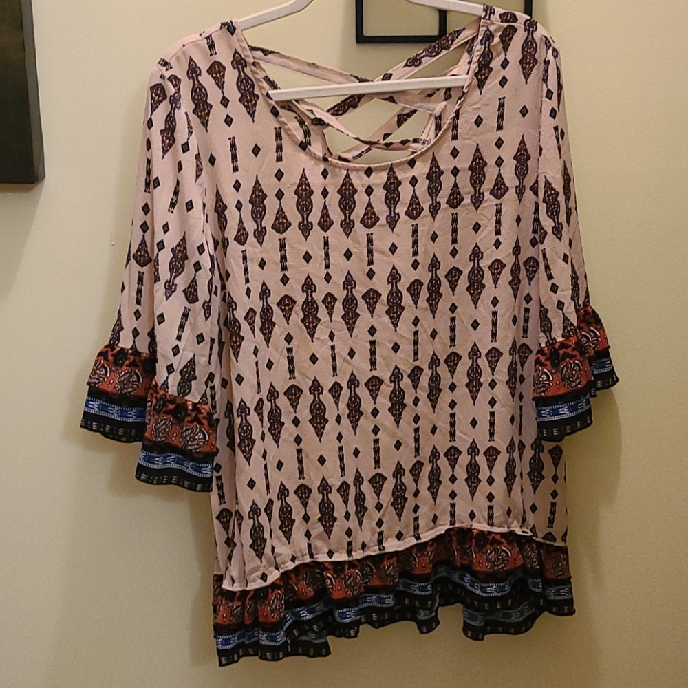 Signature Studio Top